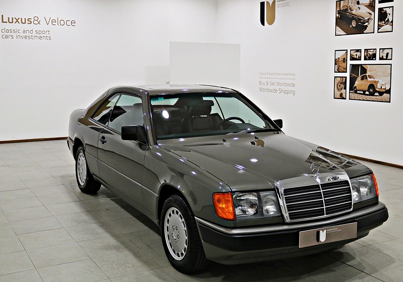 1988 Mercedes Benz 300CE